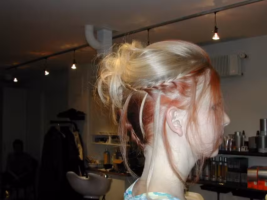 B&rsquo;s Hair Studio