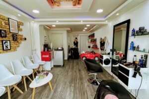 Baneg&aring;rd fris&oslash;r