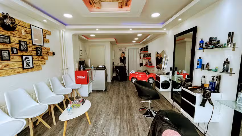 Baneg&aring;rd fris&oslash;r