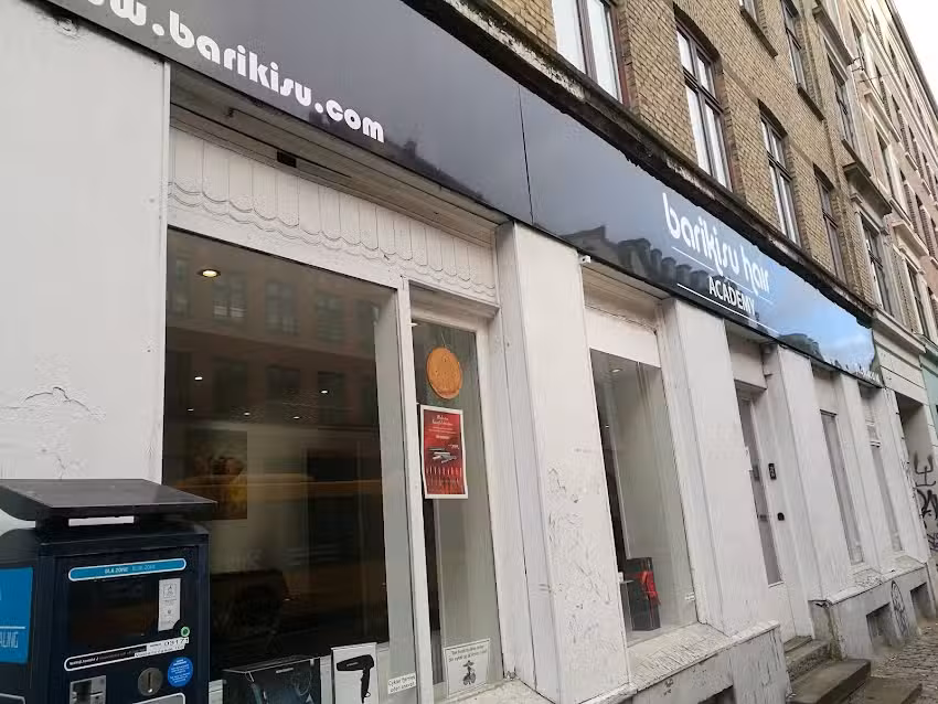 Barikisu Hair Academy