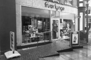 Den H&oslash;je & Den Uhlig&rsquo;