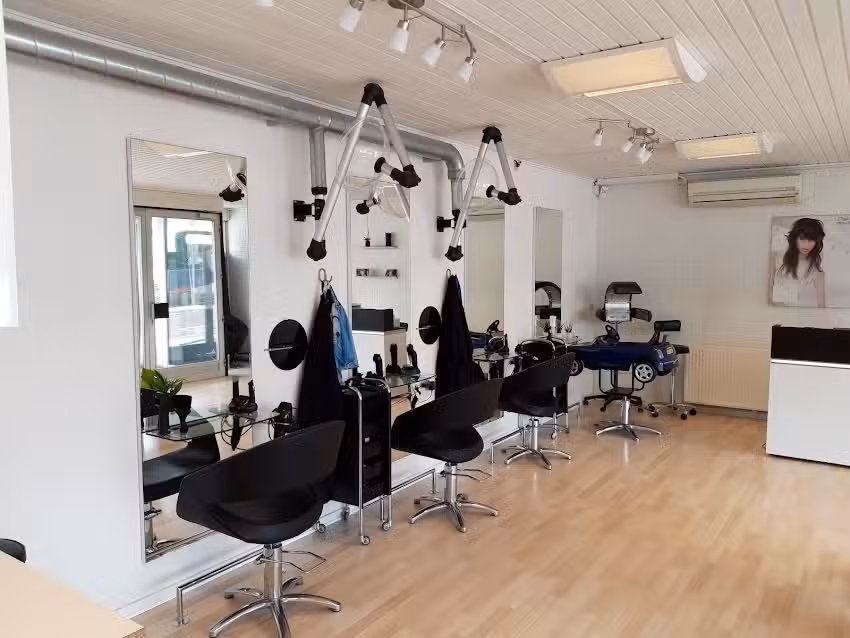 Din Fris&oslash;r Karup