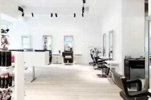 Ellegaard Hairfactory &ndash; Holte &ndash; Fris&oslash;r