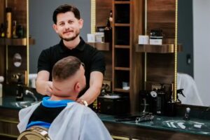 EMO&rsquo;S Deluxe Barbershop