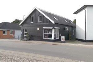 Frisette (Mona Poulsen)