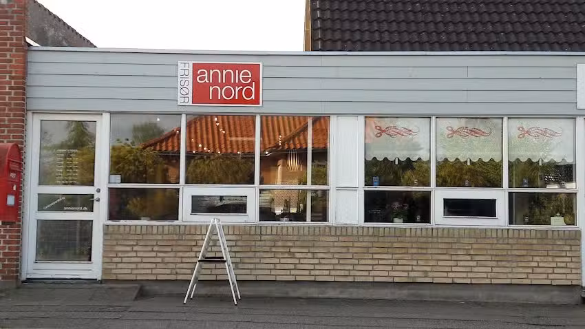 Fris&oslash;r Annie Nord