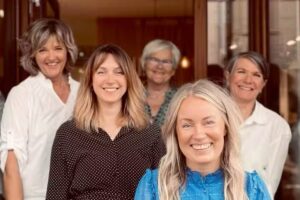 Fris&oslash;r Beauty Look