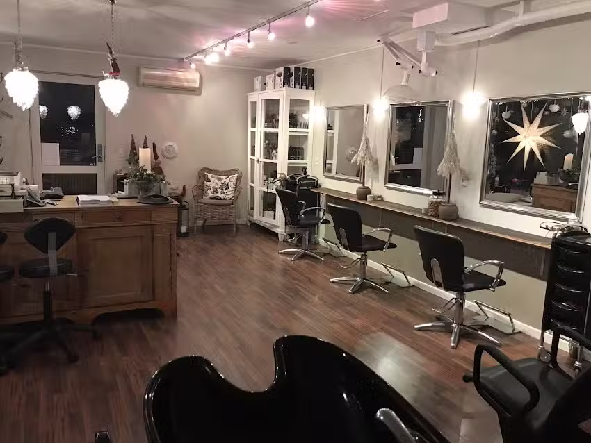 Fris&oslash;r Camilla