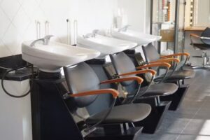 Fris&oslash;r Dupont & Dupont