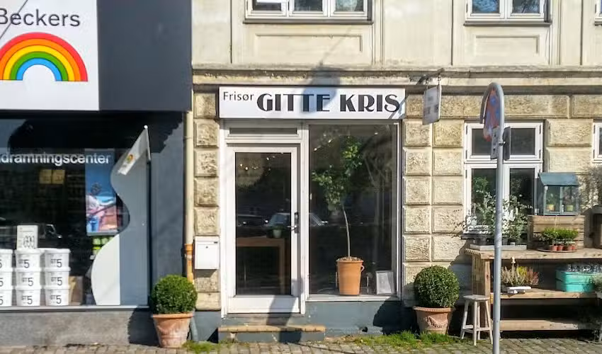 Fris&oslash;r Gitte Kris