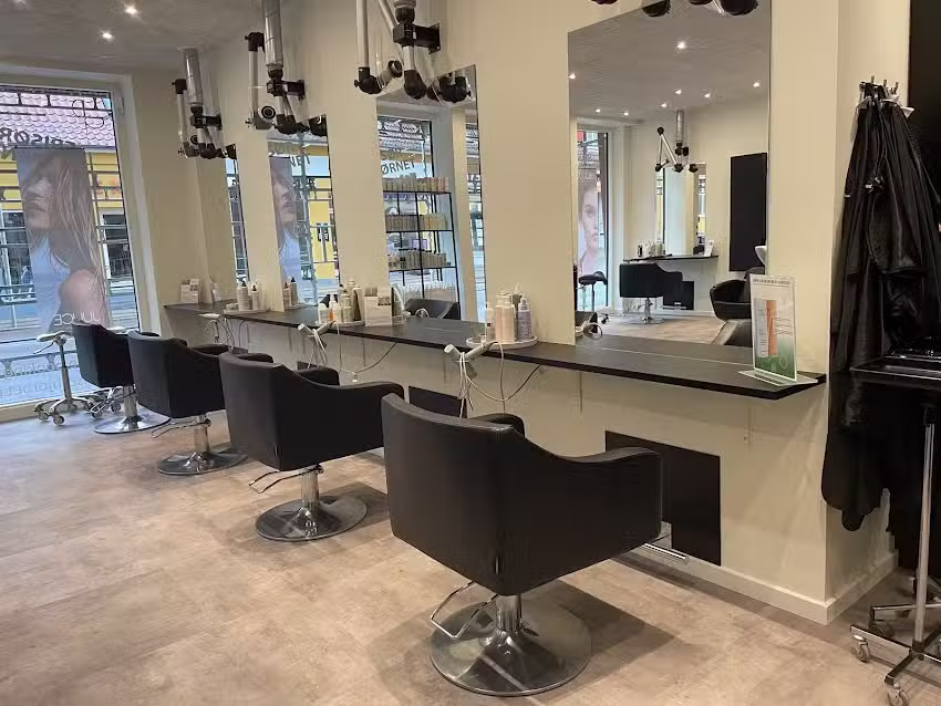 Fris&oslash;r Hj&oslash;rnet v/Lone Roediger Rasmussen