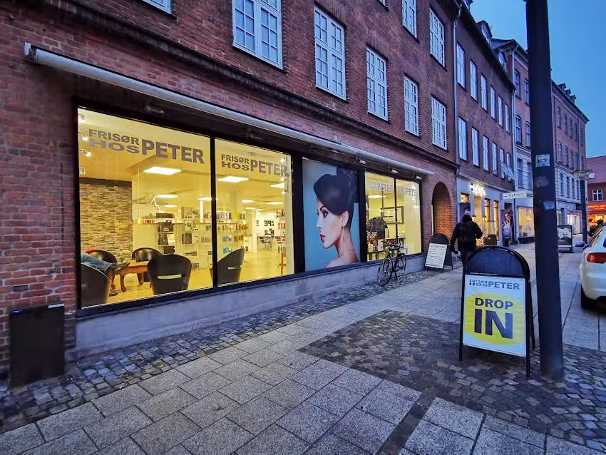 Fris&oslash;r Hos Peter Ringsted