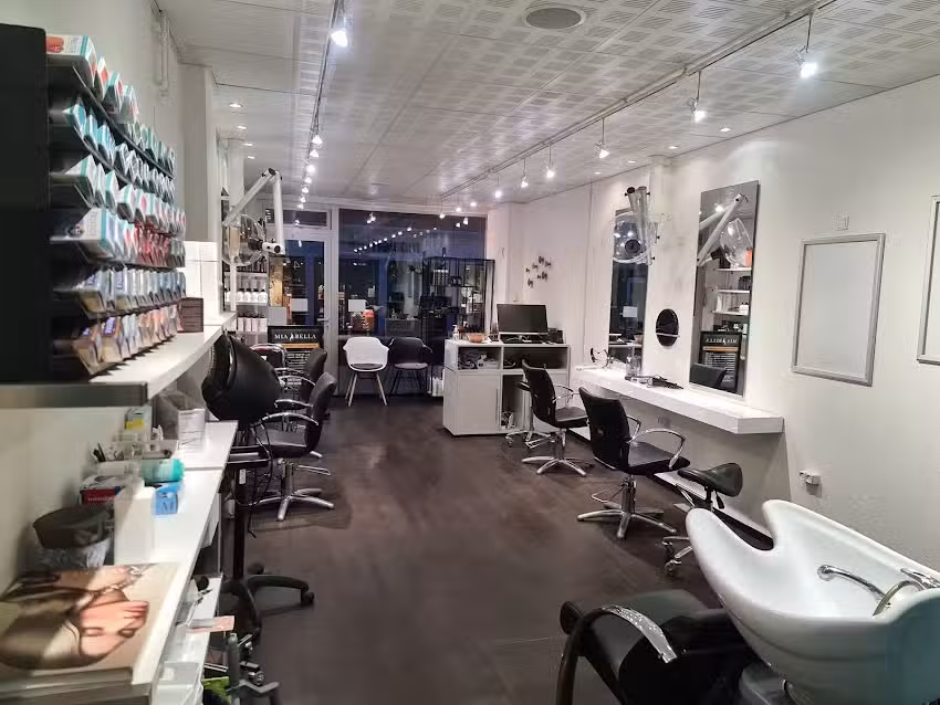 Fris&oslash;r i Herning | Mia bella