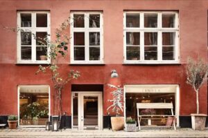 Fris&oslash;r Jensen Boesgaard