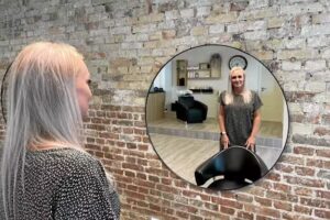 Fris&oslash;r Louise E