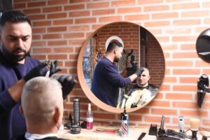 Fris&oslash;r s&oslash;vind style