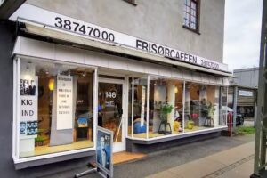 Fris&oslash;rcafeen v/Lena S&oslash;rensen