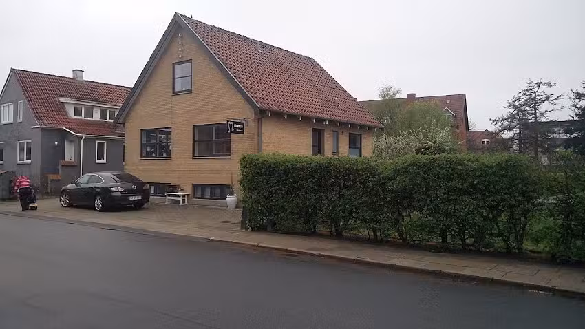 Guldlok v/Ulla Troels Helenius Jensen