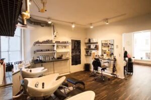 Guys & Dolls Intercoiffure