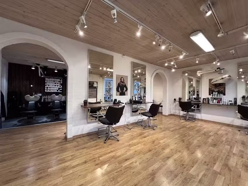 H&aring;rsaksen &ndash; Din lokale fris&oslash;r i Tommerup