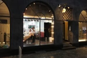 Hovedgadens Herrefris&oslash;r