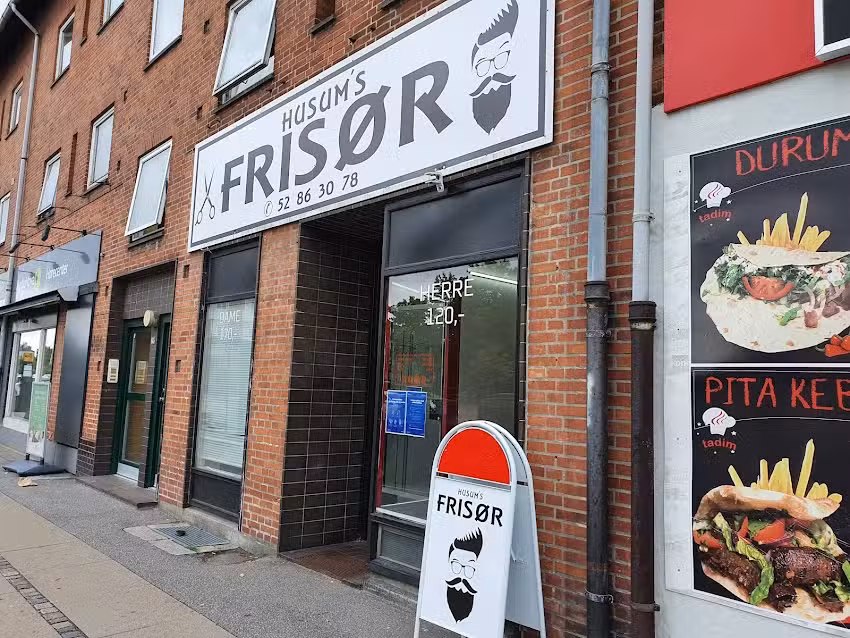 Husum Fris&oslash;r v/Saman Ali