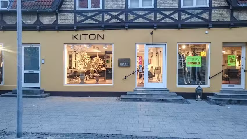 Kiton V/kim Tonnesen