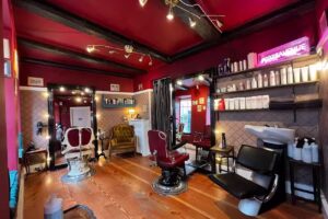 Klemme&rsquo;s Hairdresser