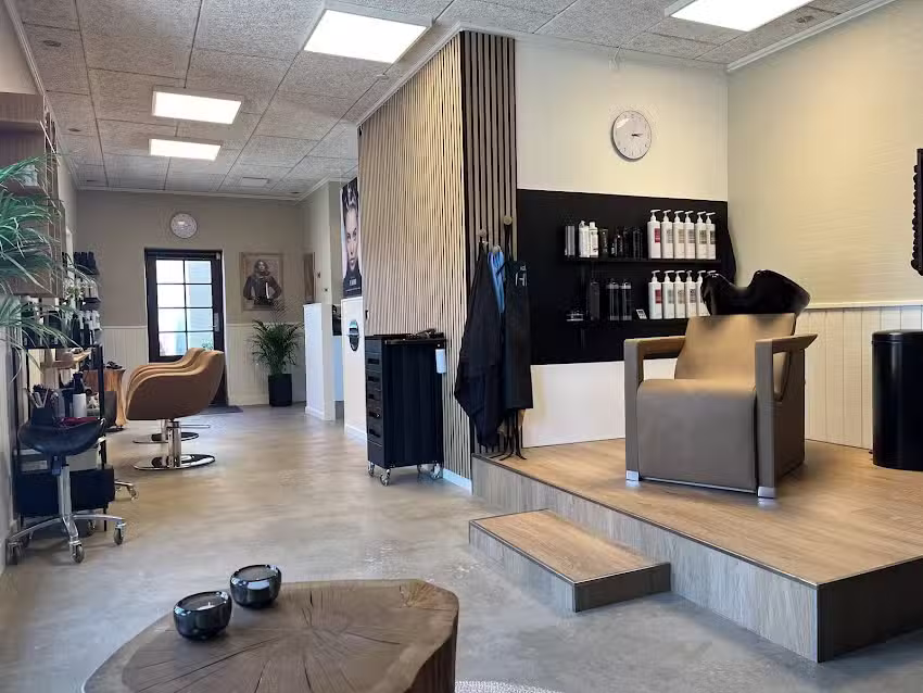 Klippestuen &Oslash;stbirk