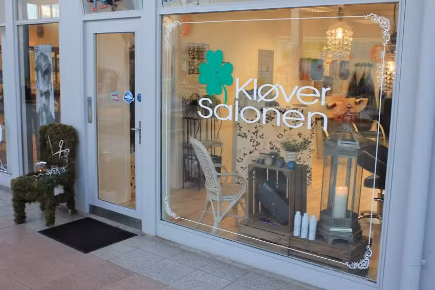 Kl&oslash;vercenteret, Kl&oslash;versalonen