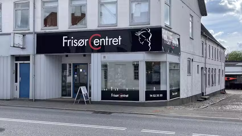 Krop i Top &ndash; Massage, Ansigtsbehandling, H&aring;rfjerningsklinik m.m.