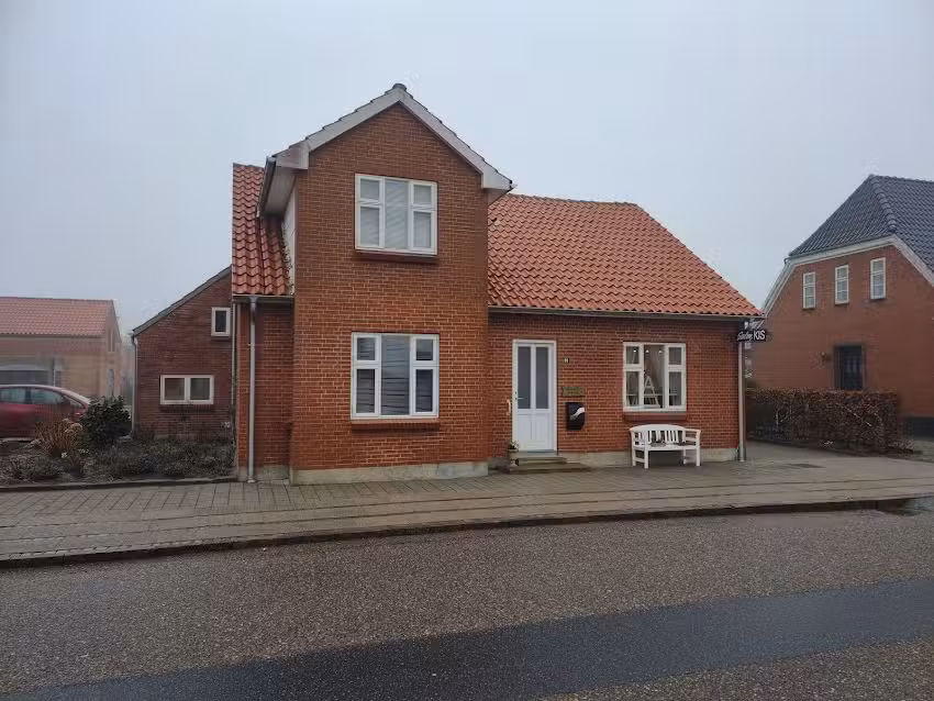 Lysgaard Nielsen Kirsten (Damefris&oslash;r)