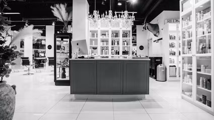 Mano House Of Beauty (MbyS Coiffure)