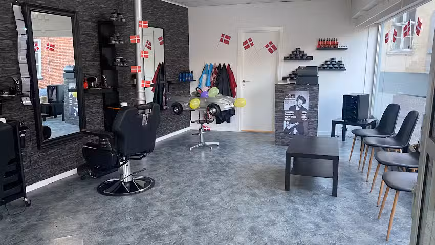 M&oslash;n fris&oslash;r