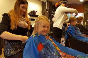 Obits&oslash; Fris&oslash;rsalon &ndash; Skave