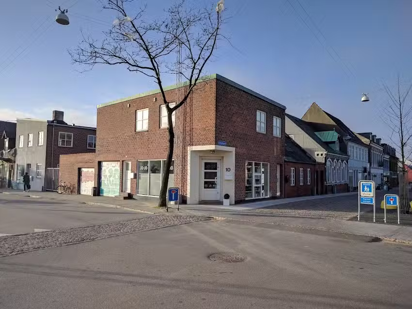 Salon Jo-Jo v/Line Rusel