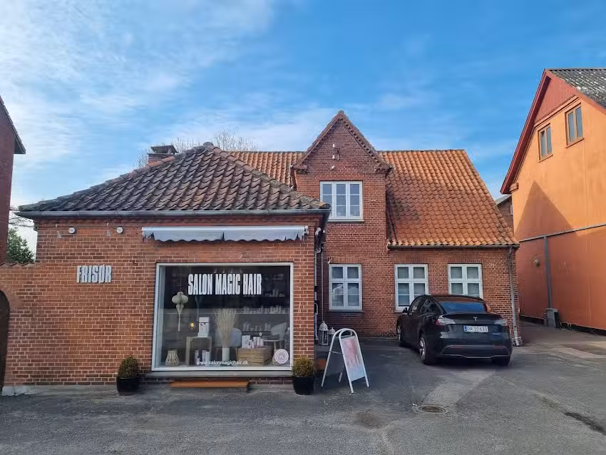 Salon Magic Hair v/Rikke Johansen