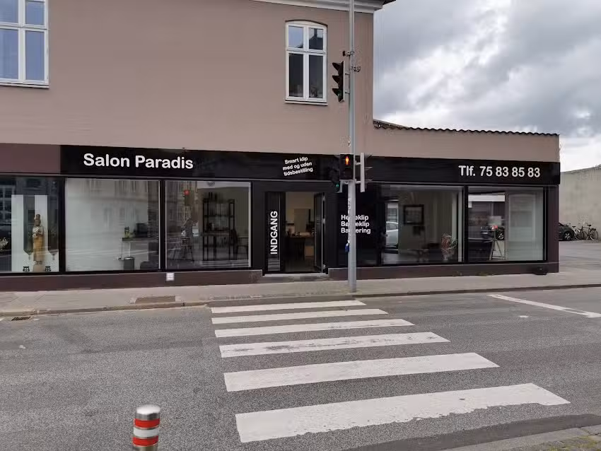 Salon Paradis