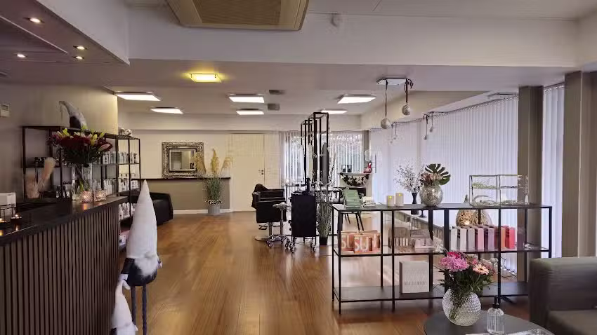 Sk&oslash;nt H&aring;r Herlufmagle