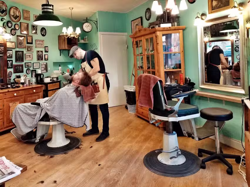 TET&rsquo;s Barber Shop