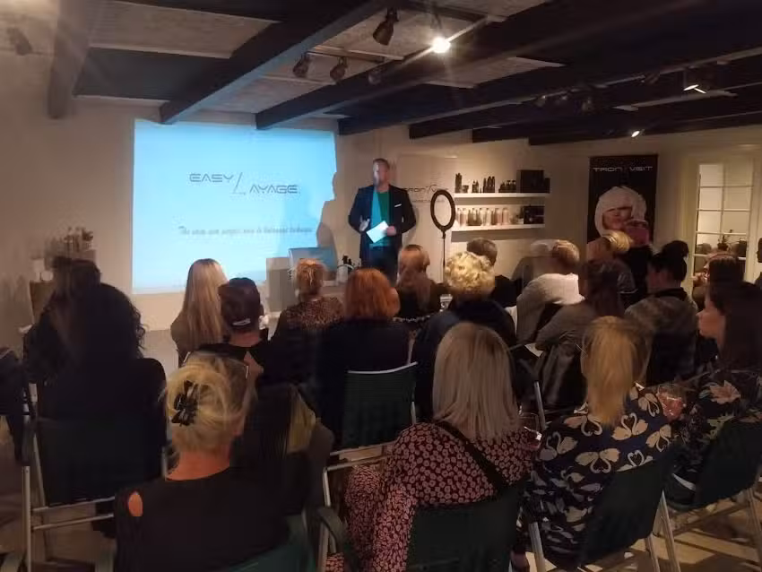 Trontveit ApS &ndash; powered by hair