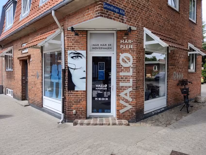 Vall&oslash; H&aring;rpleje Fris&oslash;r
